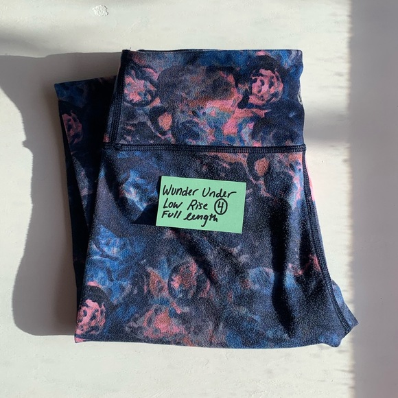 SOLD Lululemon Wunder Under Full Length 4 - Picture 6 of 8